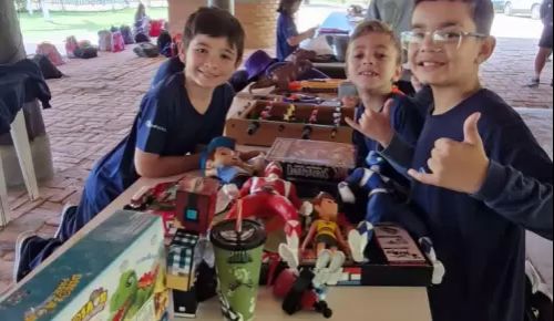 Feira de Trocas: Uma Aula Prática sobre Consumo Consciente